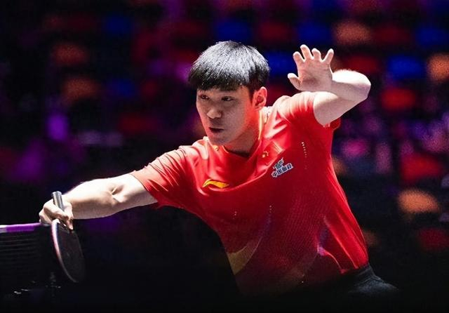 v体育-2-7到11-8！国乒直板名将恶战五局逆转：浪费两个赛点后顶住压力|薛飞|季霍诺夫|张本智和|资格赛|对手_新浪体育_新浪新闻