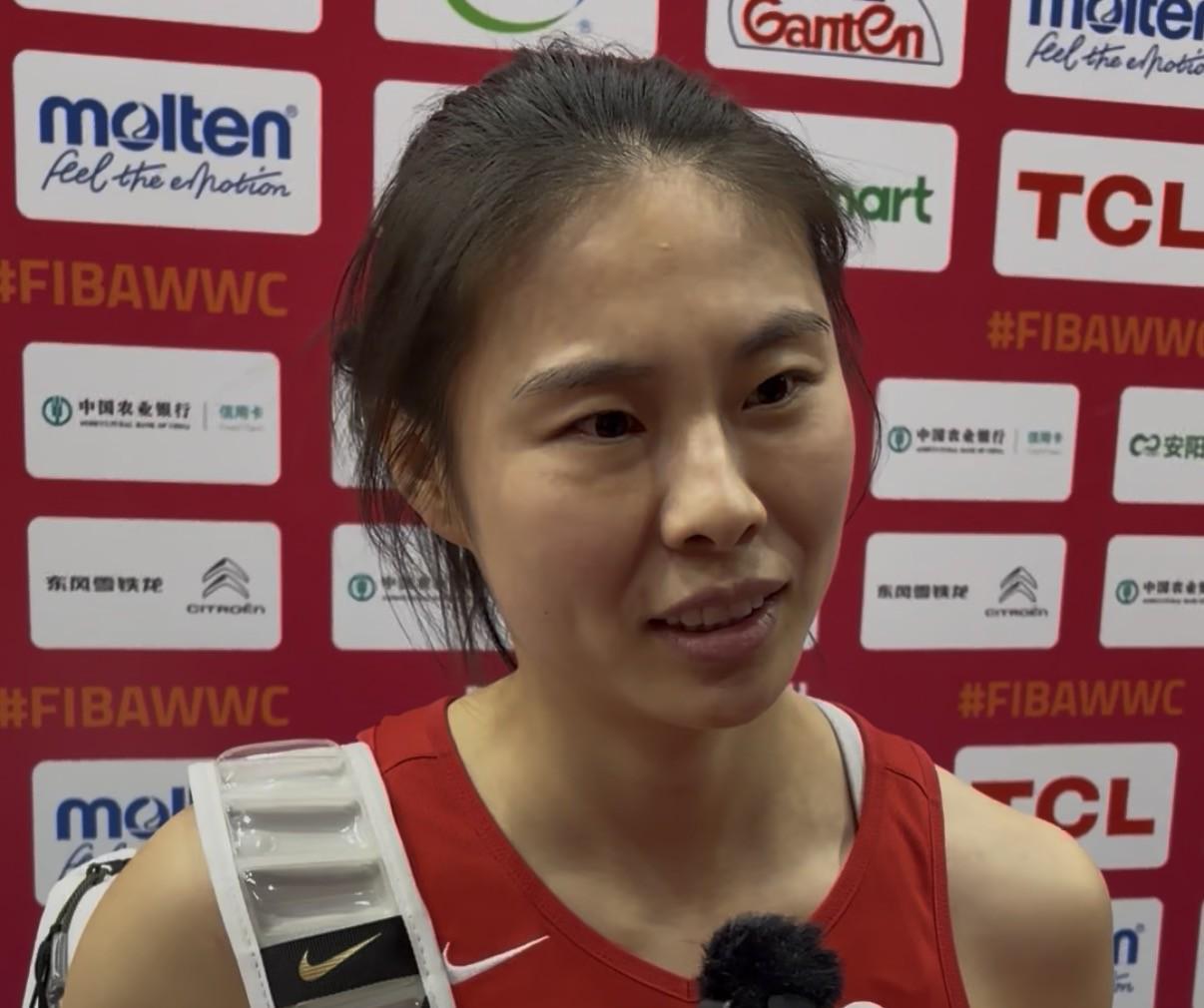 v站体育-王思雨：我给自己的目标一直是在关键时刻上就能战，战就能胜